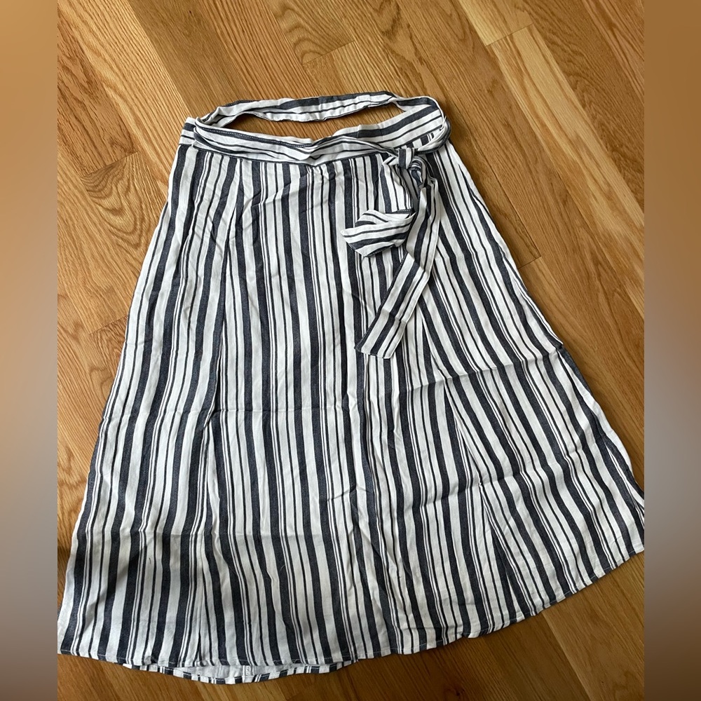 Loft Stripped Skirt- NWT